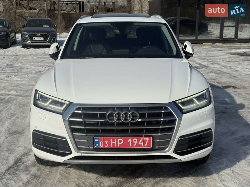 Позашляховик / Кросовер Audi Q5 2018 в Києві фото 10 Позашляховик / Кросовер Audi Q5 2018 в Києві