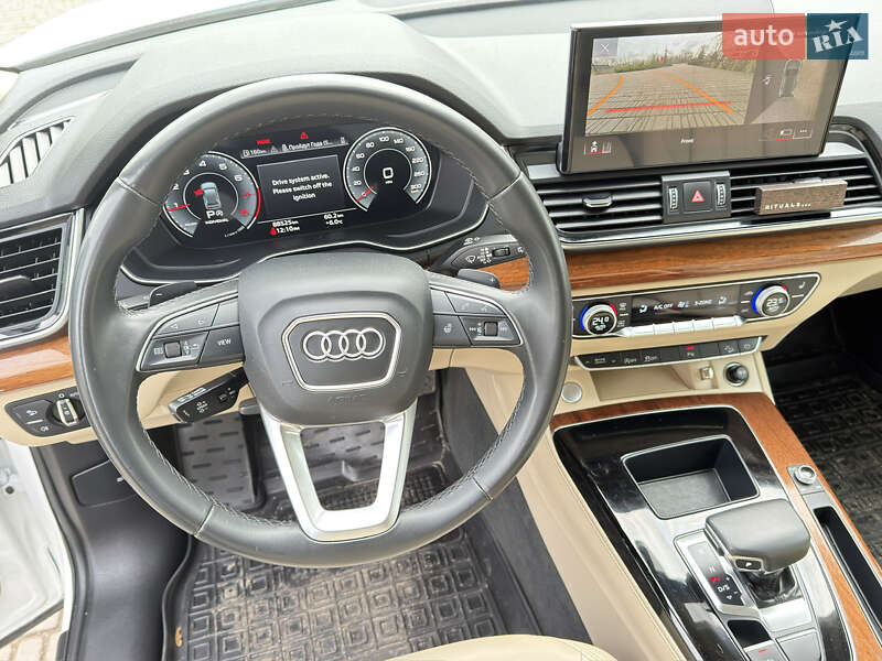 Позашляховик / Кросовер Audi Q5 2023 в Кам'янському