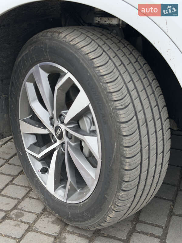 Позашляховик / Кросовер Audi Q5 2023 в Кам'янському