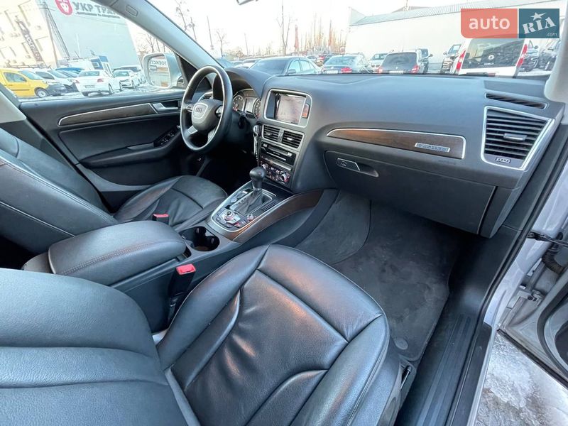 Позашляховик / Кросовер Audi Q5 2017 в Києві фото 39 Позашляховик / Кросовер Audi Q5 2017 в Києві