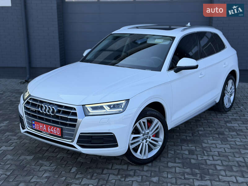 Позашляховик / Кросовер Audi Q5 2018 в Луцьку