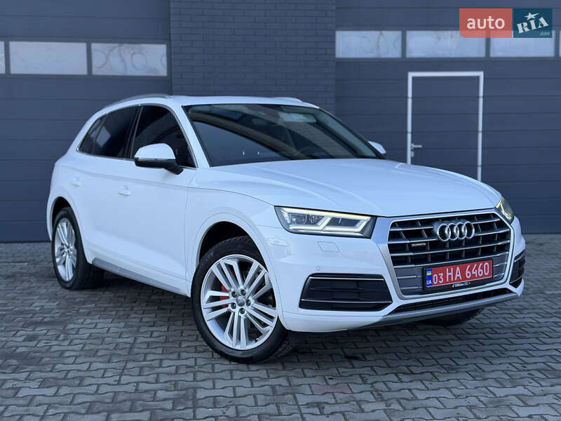 Позашляховик / Кросовер Audi Q5 2018 в Луцьку