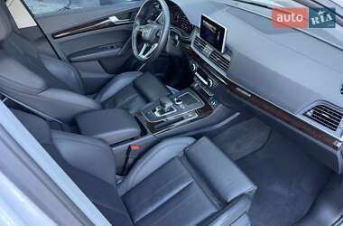 Внедорожник / Кроссовер Audi Q5 2018 в Луцке