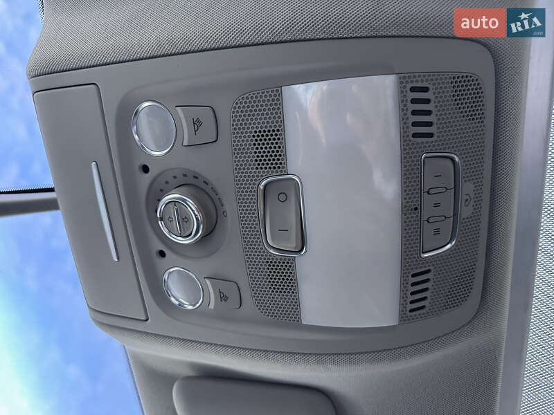 Позашляховик / Кросовер Audi Q5 2011 в Луцьку