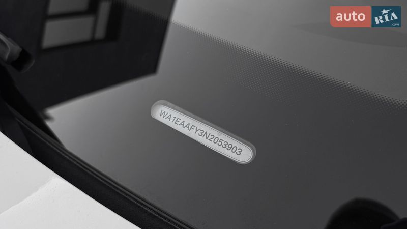 Позашляховик / Кросовер Audi Q5 2022 в Рівному