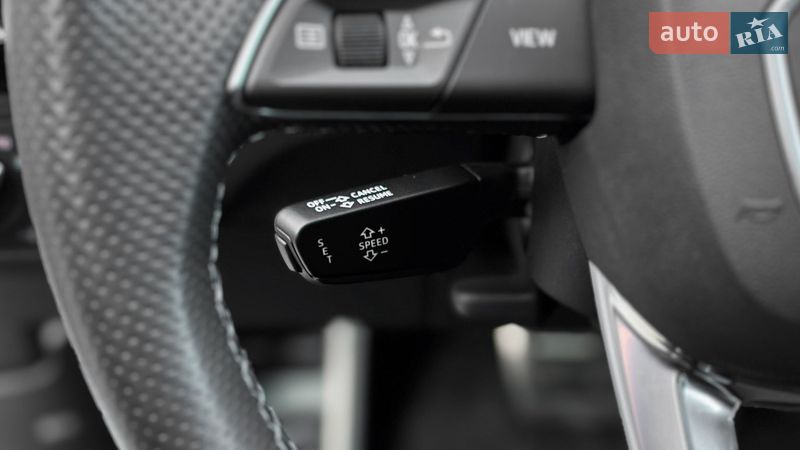 Позашляховик / Кросовер Audi Q5 2022 в Рівному