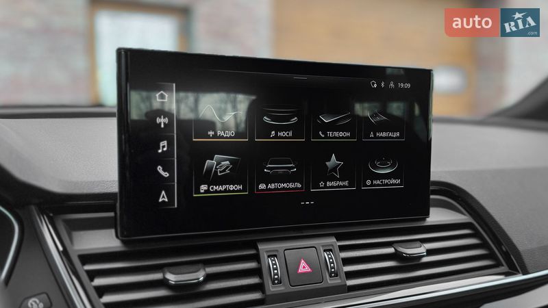 Позашляховик / Кросовер Audi Q5 2022 в Рівному