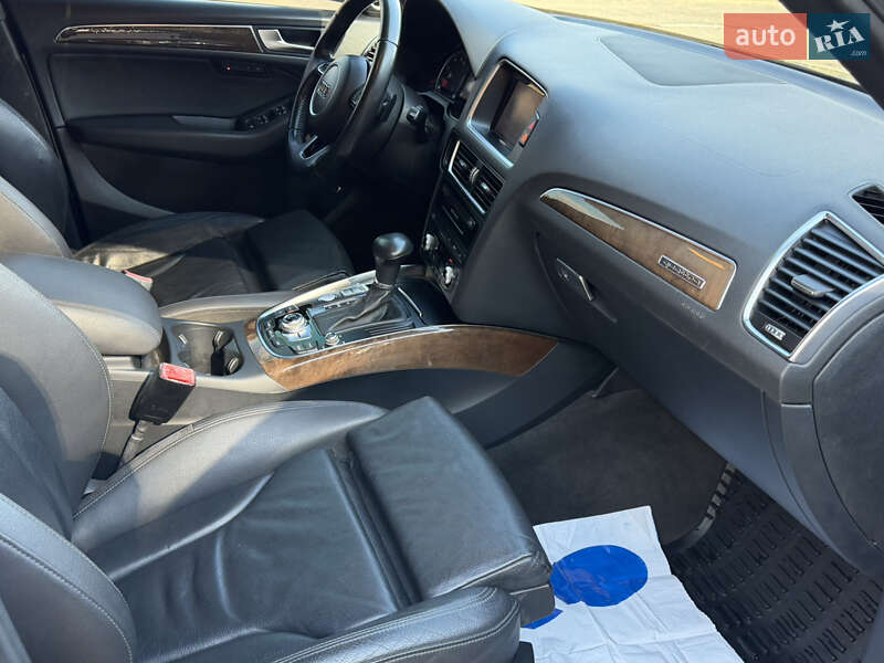 Позашляховик / Кросовер Audi Q5 2016 в Ковелі