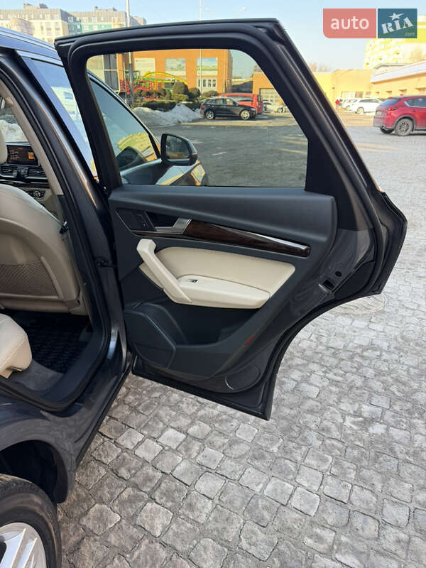 Внедорожник / Кроссовер Audi Q5 2018 в Луцке фото 40 Внедорожник / Кроссовер Audi Q5 2018 в Луцке