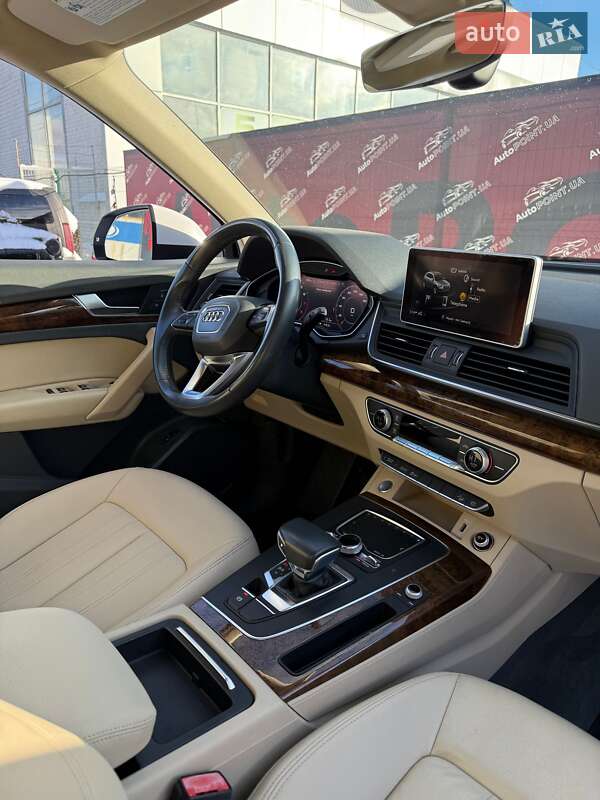 Внедорожник / Кроссовер Audi Q5 2018 в Сумах