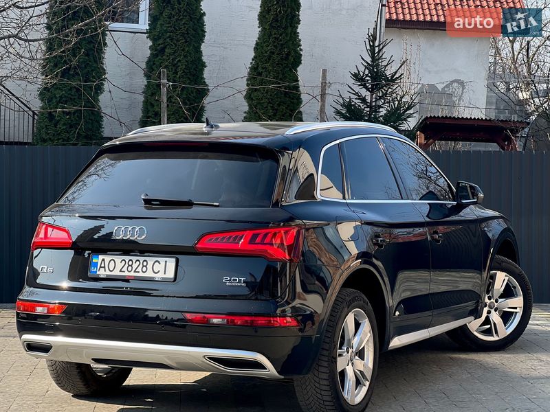 Позашляховик / Кросовер Audi Q5 2017 в Ужгороді фото 12 Позашляховик / Кросовер Audi Q5 2017 в Ужгороді
