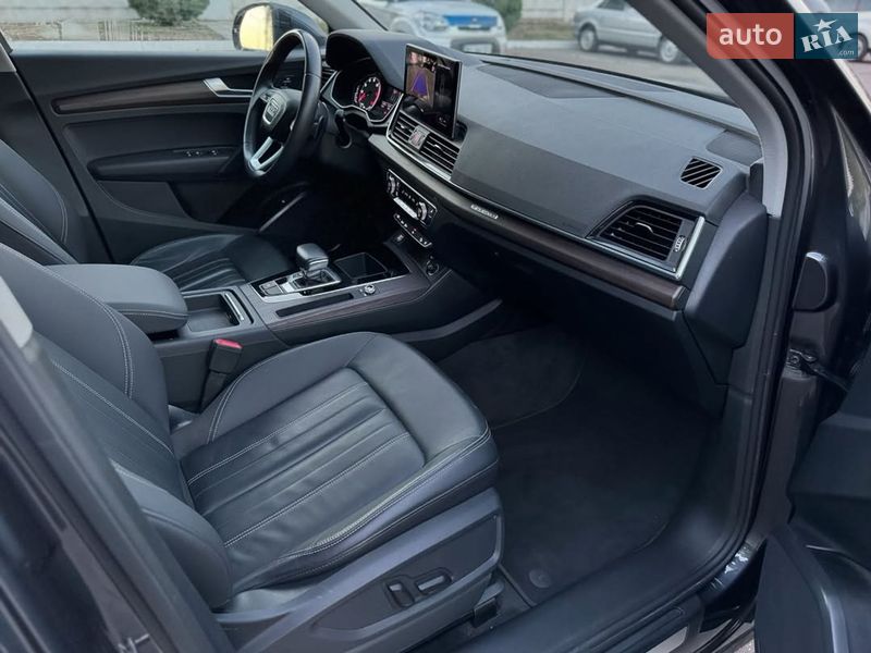 Позашляховик / Кросовер Audi Q5 2020 в Львові фото 9 Позашляховик / Кросовер Audi Q5 2020 в Львові