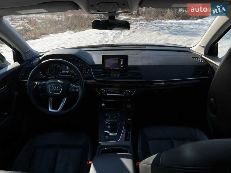 Позашляховик / Кросовер Audi Q5 2018 в Бучі
