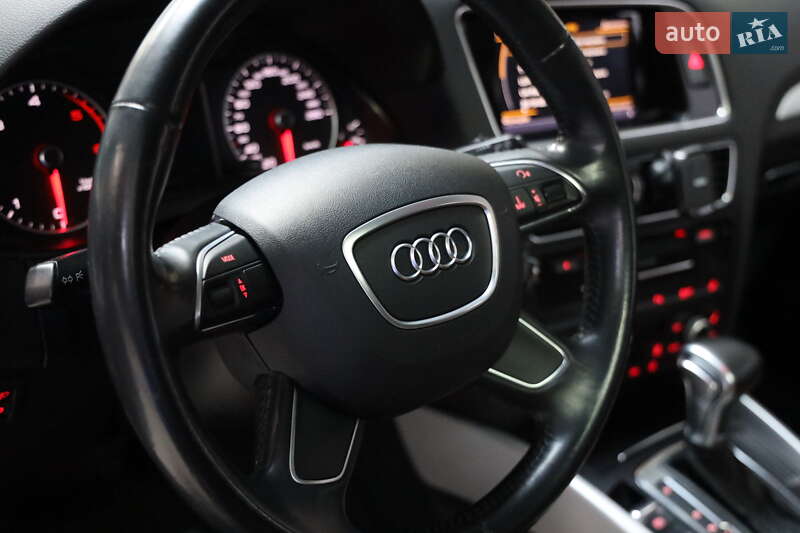 Позашляховик / Кросовер Audi Q5 2016 в Луцьку