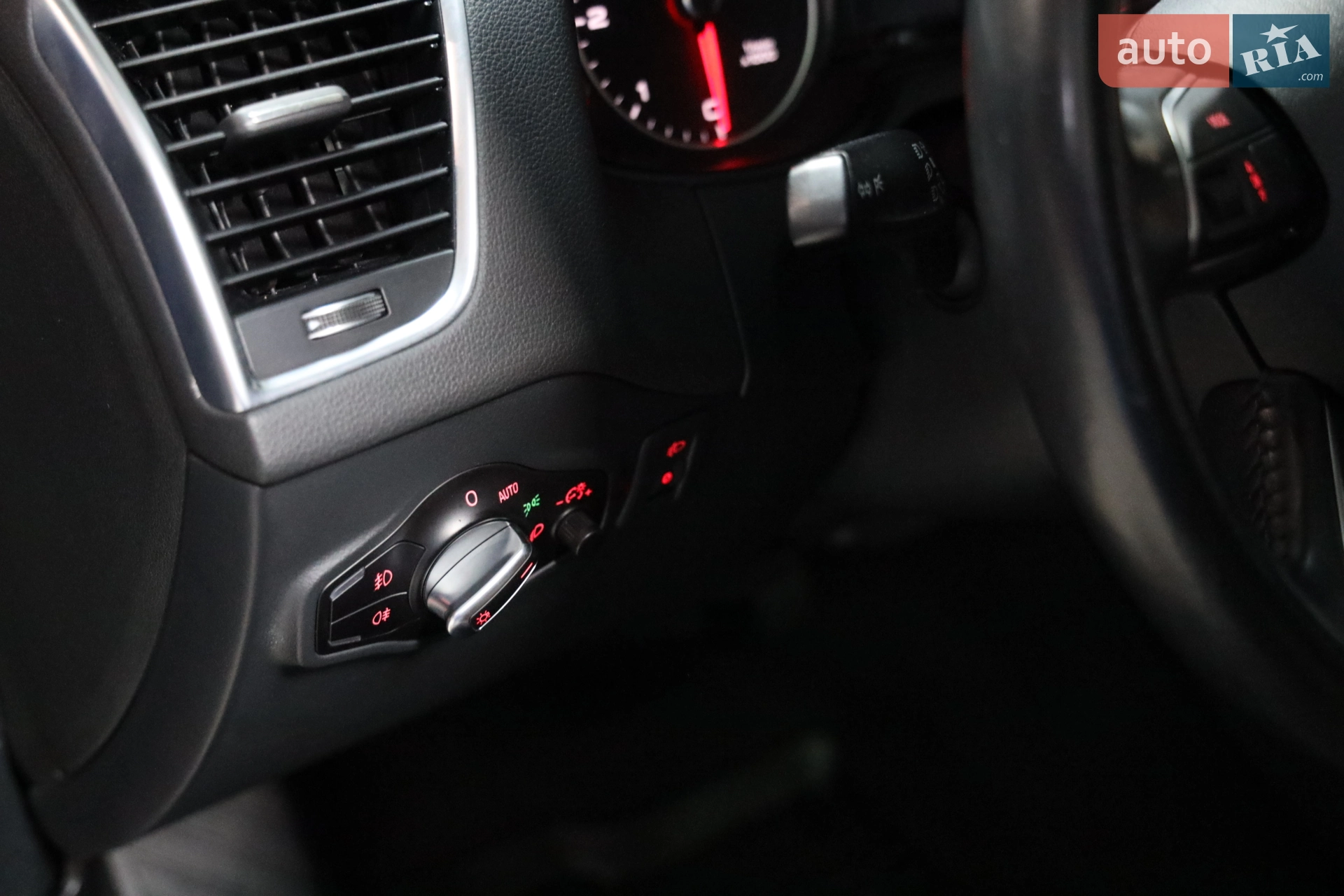 2016 Audi Q5 - мініатюра 14