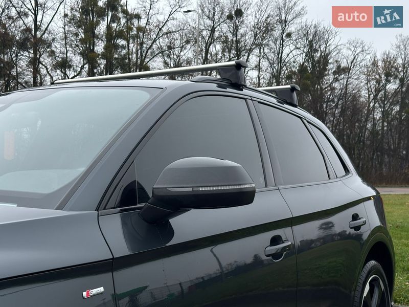 Внедорожник / Кроссовер Audi Q5 2019 в Ровно