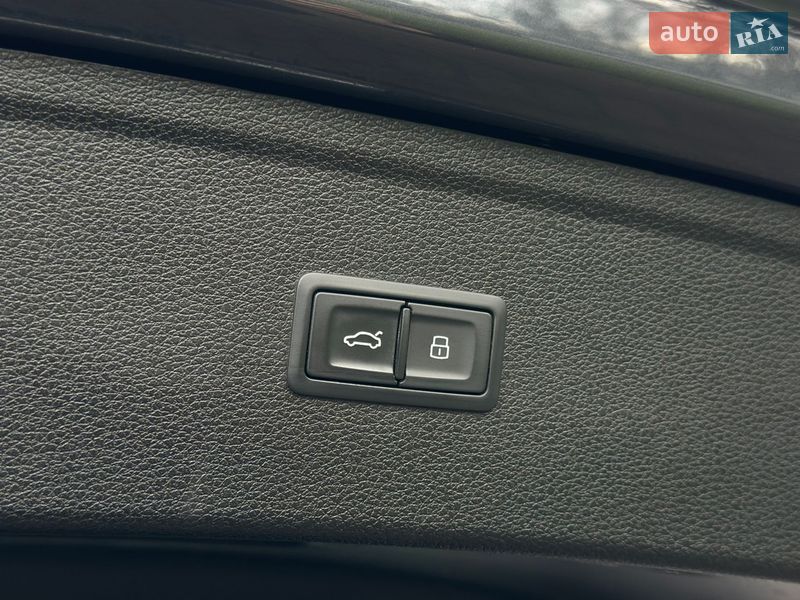 Внедорожник / Кроссовер Audi Q5 2019 в Ровно