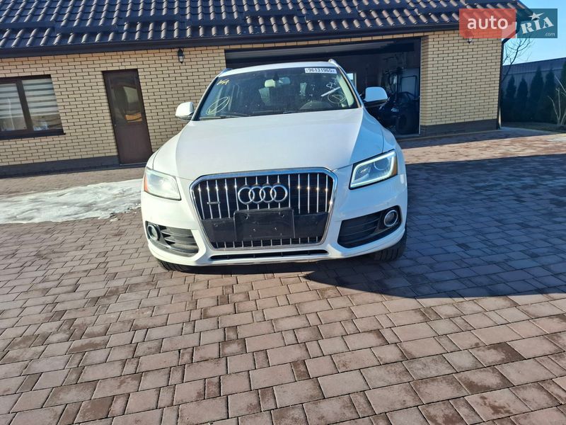 Внедорожник / Кроссовер Audi Q5 2016 в Луцке