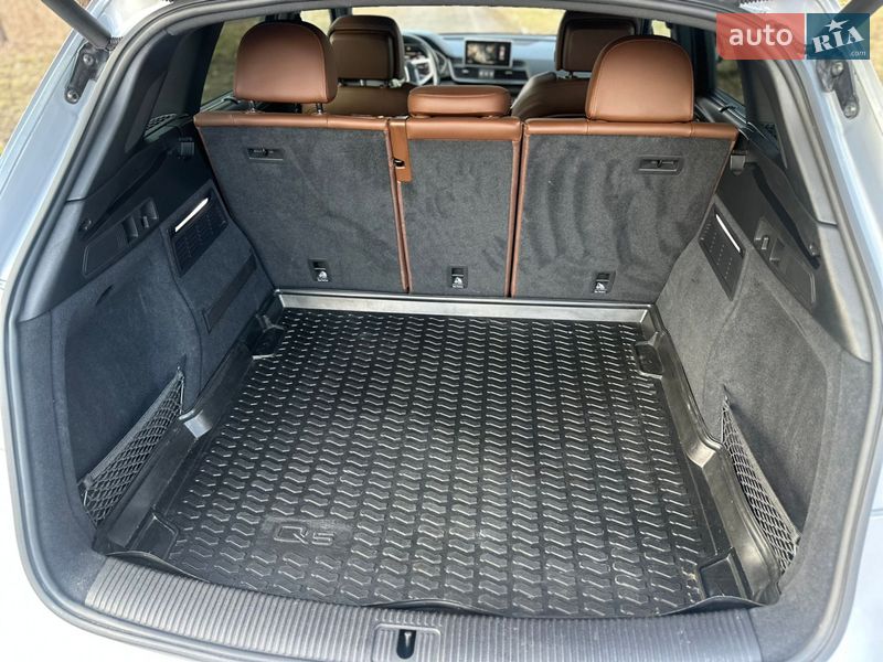 Внедорожник / Кроссовер Audi Q5 2019 в Калуше