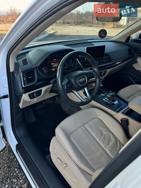 Позашляховик / Кросовер Audi Q5 2018 в Самборі