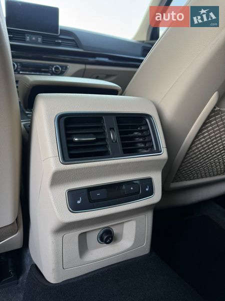 Позашляховик / Кросовер Audi Q5 2018 в Самборі