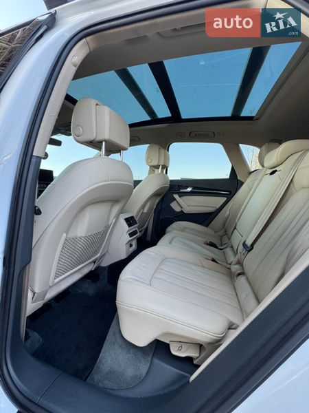 Позашляховик / Кросовер Audi Q5 2018 в Самборі