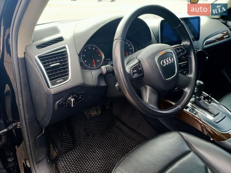 Позашляховик / Кросовер Audi Q5 2011 в Кременчуці