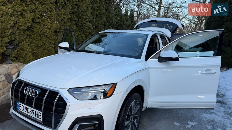 Внедорожник / Кроссовер Audi Q5 2021 в Тернополе