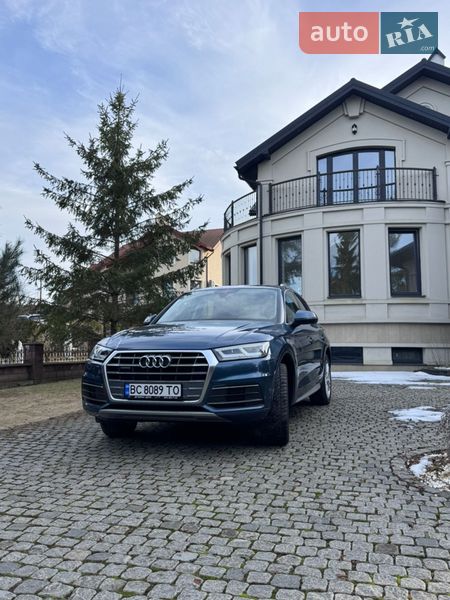 Позашляховик / Кросовер Audi Q5 2018 в Львові