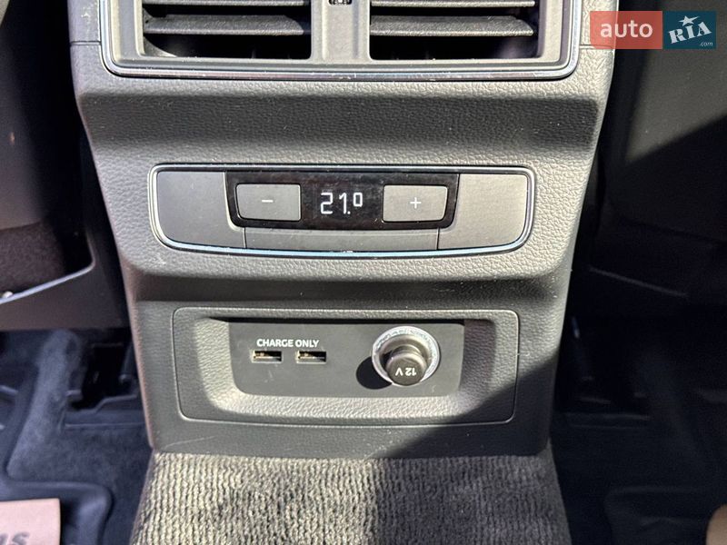 Внедорожник / Кроссовер Audi Q5 2018 в Стрые