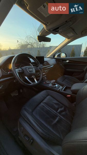 Позашляховик / Кросовер Audi Q5 2019 в Самборі фото 33 Позашляховик / Кросовер Audi Q5 2019 в Самборі