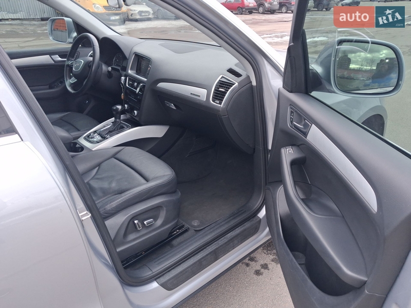 Позашляховик / Кросовер Audi Q5 2015 в Києві