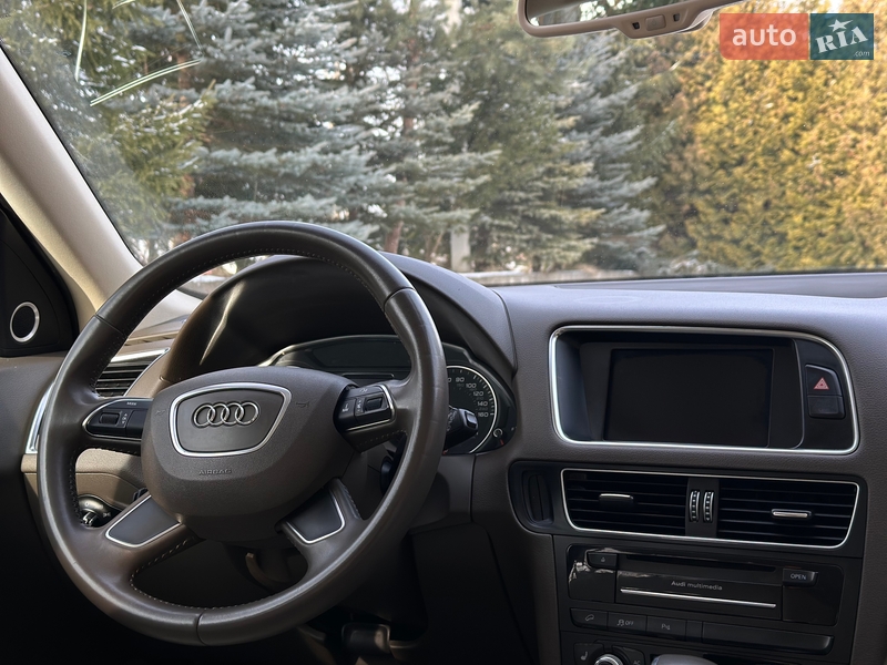 Позашляховик / Кросовер Audi Q5 2013 в Львові