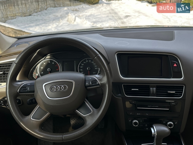 Позашляховик / Кросовер Audi Q5 2013 в Львові
