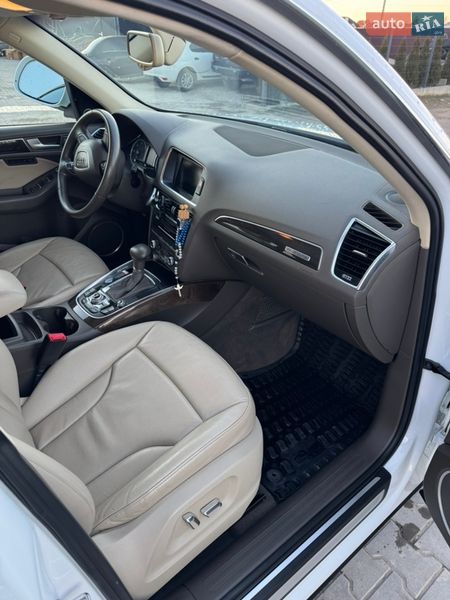Позашляховик / Кросовер Audi Q5 2013 в Львові