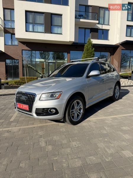 Внедорожник / Кроссовер Audi Q5 2015 в Ужгороде