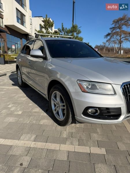 Внедорожник / Кроссовер Audi Q5 2015 в Ужгороде