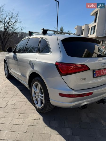 Внедорожник / Кроссовер Audi Q5 2015 в Ужгороде