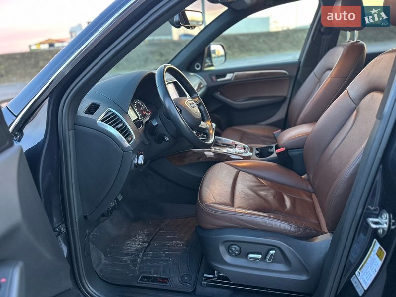 Позашляховик / Кросовер Audi Q5 2016 в Львові