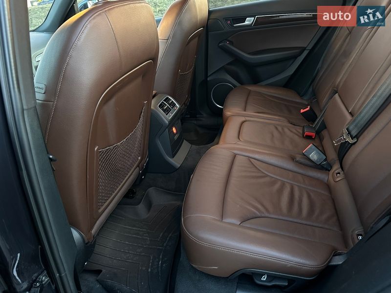 Позашляховик / Кросовер Audi Q5 2016 в Львові