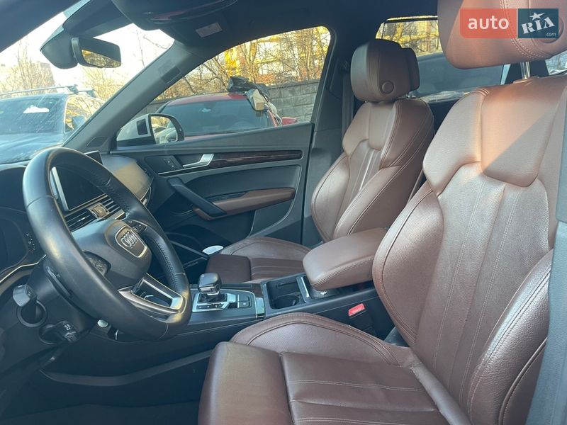 Позашляховик / Кросовер Audi Q5 2018 в Рівному