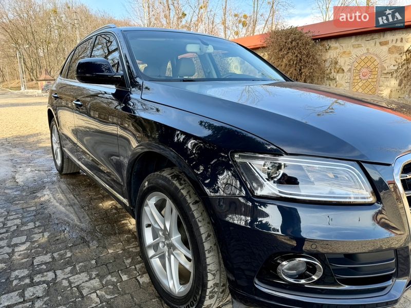 Внедорожник / Кроссовер Audi Q5 2016 в Черновцах
