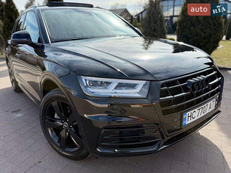 Позашляховик / Кросовер Audi Q5 2017 в Стрию