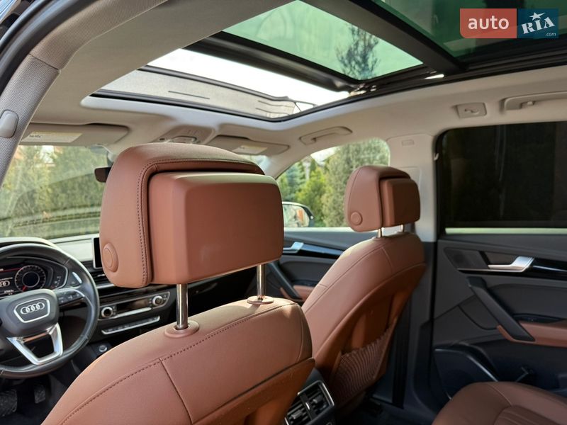 Позашляховик / Кросовер Audi Q5 2017 в Стрию