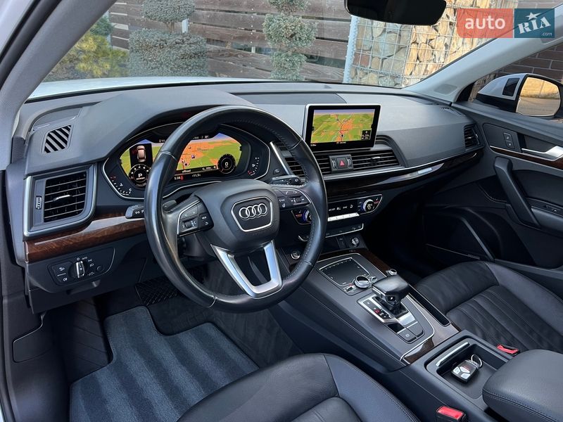 Позашляховик / Кросовер Audi Q5 2018 в Стрию