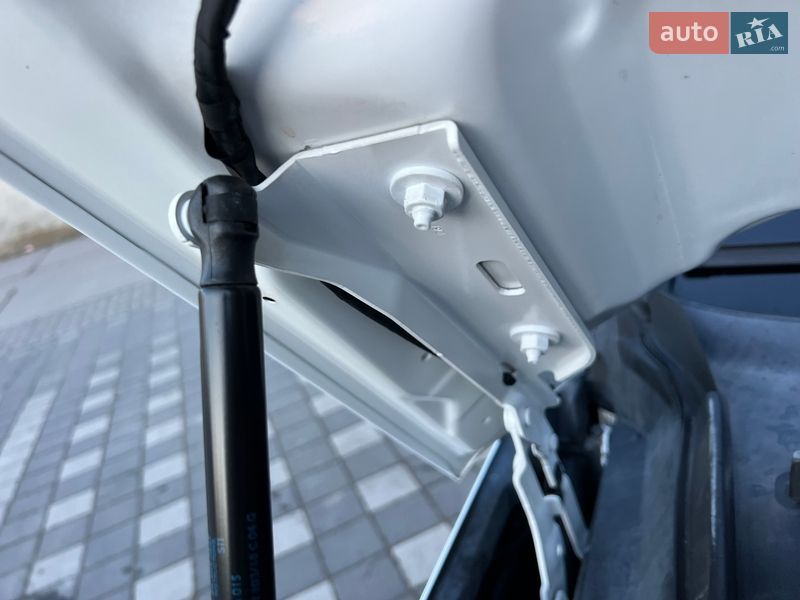 Позашляховик / Кросовер Audi Q5 2018 в Стрию