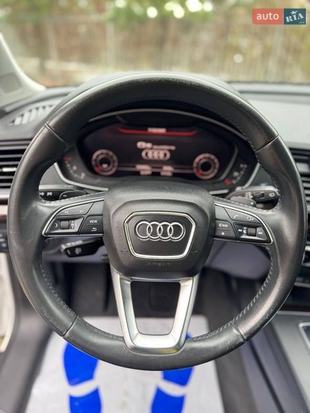 Внедорожник / Кроссовер Audi Q5 2018 в Луцке