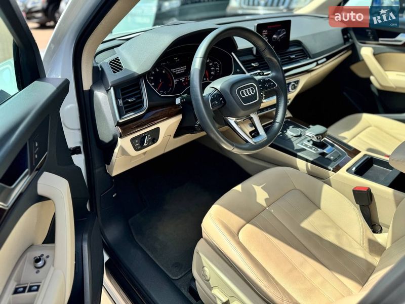 Внедорожник / Кроссовер Audi Q5 2019 в Кривом Роге
