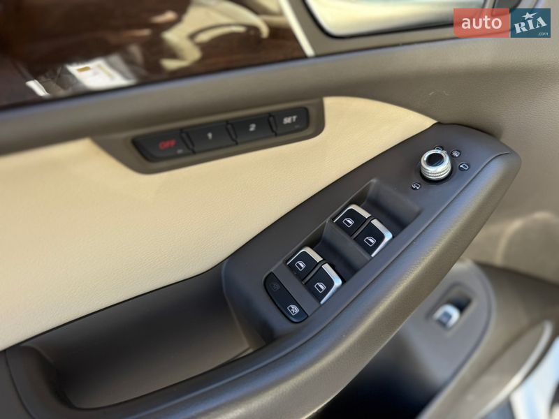 Позашляховик / Кросовер Audi Q5 2015 в Києві