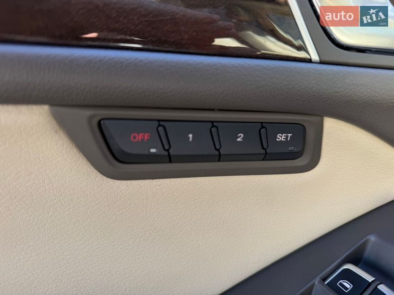 Позашляховик / Кросовер Audi Q5 2015 в Києві